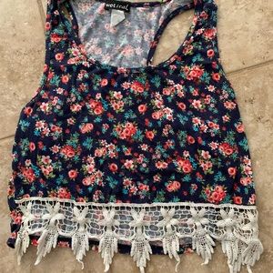 racer back flowy flower print tank with trim